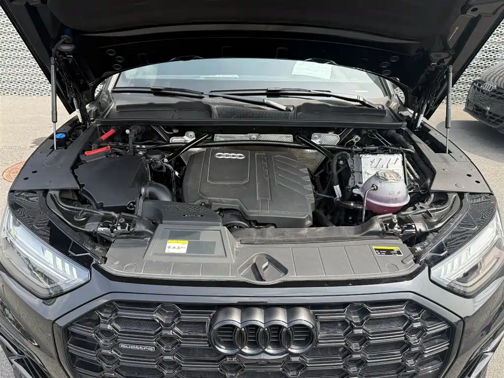 Audi Q5L 2024 Model 45 TFSI Premium Dynamic фото 9