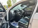 Фото 7 - Volkswagen T-ROC