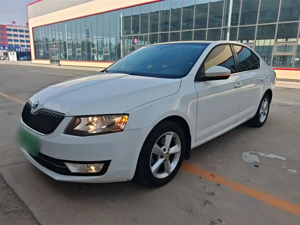 Škoda Octavia 2015 1.4TSI DSG Elegance Edition