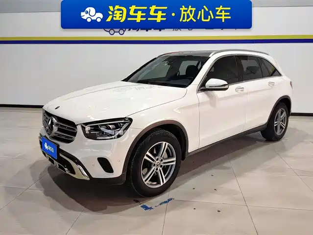 MERCEDES-BENZ GLC
