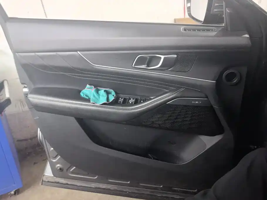 Changan UNI-K iDD 2023 2023 Smart Electric iDD 1.5T 135km Smart Fun Edition