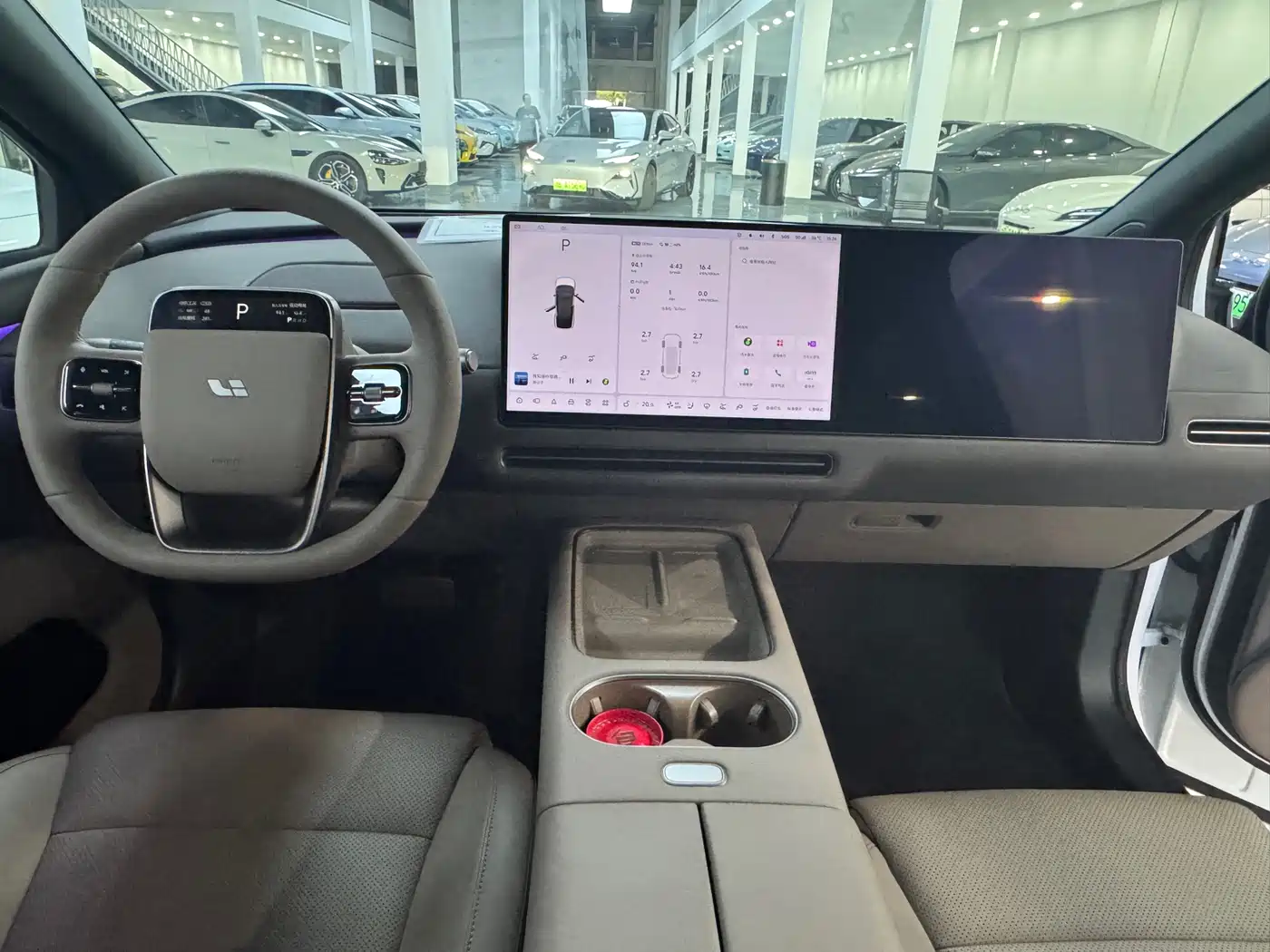 Li Auto i6 2025 2WD Base Model фото 9
