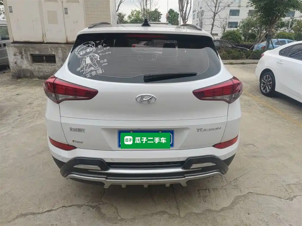 Hyundai Tucson 2018 1.6T DCT 2WD 15th Anniversary Special Edition фото 6