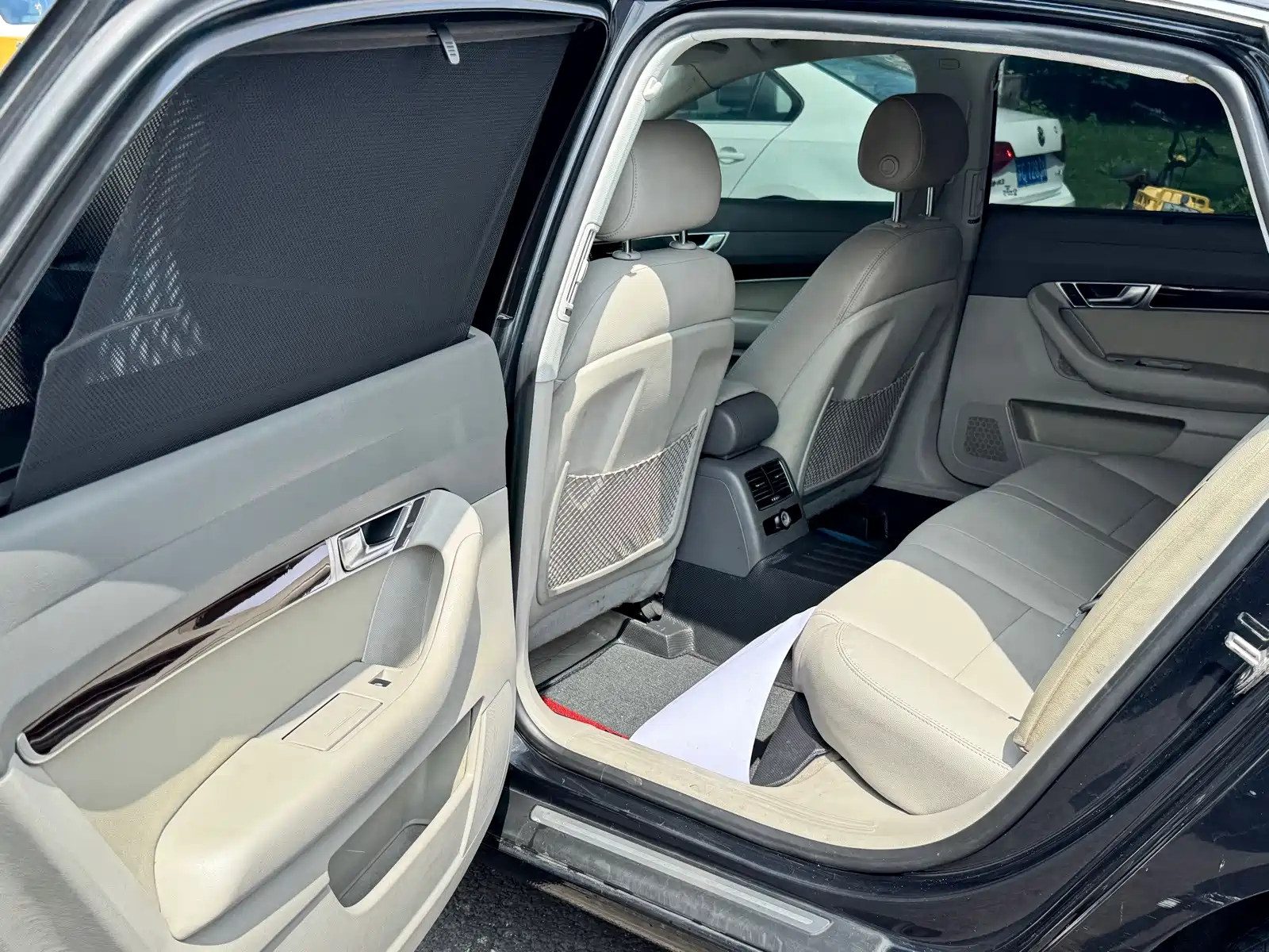 Фото 6 - Audi A6L