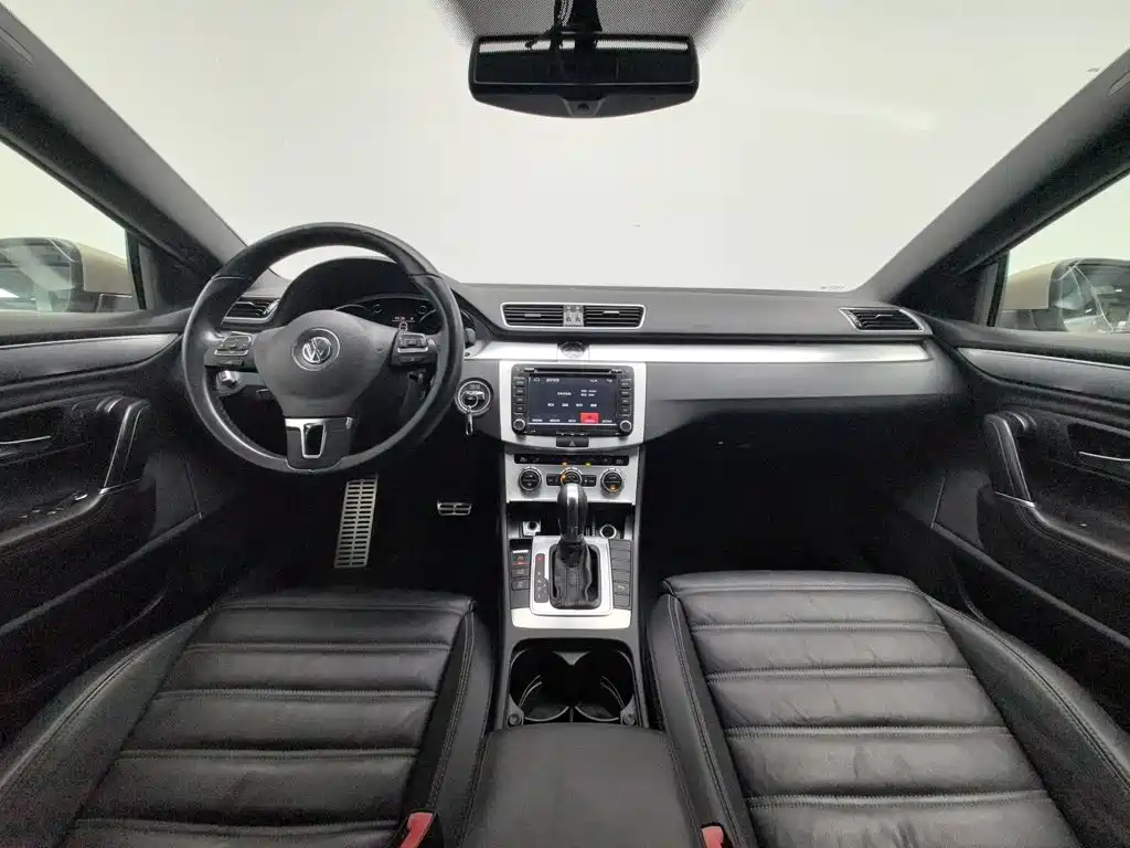 Photo 5 - Volkswagen CC