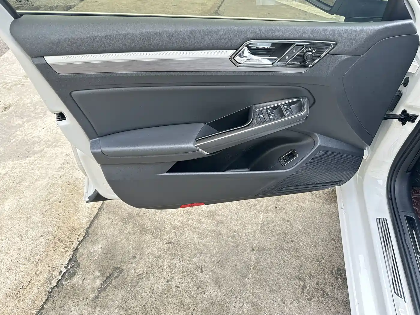 Volkswagen Lamando 2021 280TSI DSG Comfort Edition фото 17