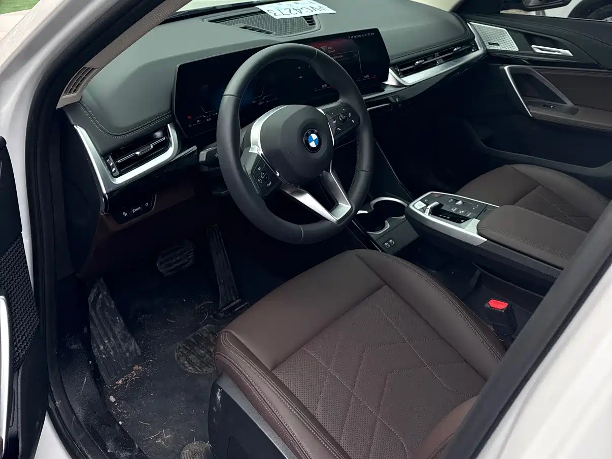Photo 7 - BMW X1