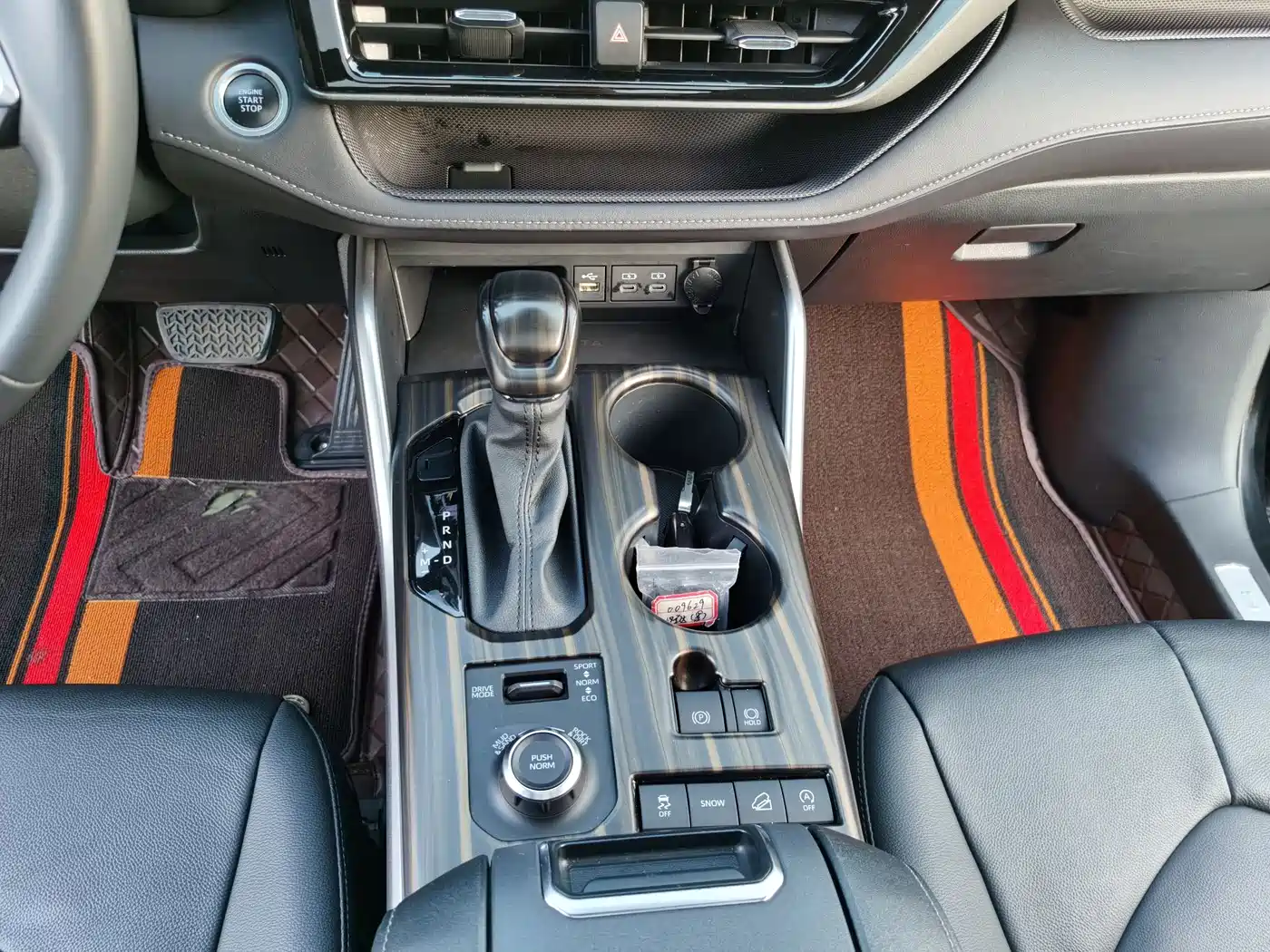 Toyota Highlander 2022 380T 4WD Premium 7-Seater фото 13