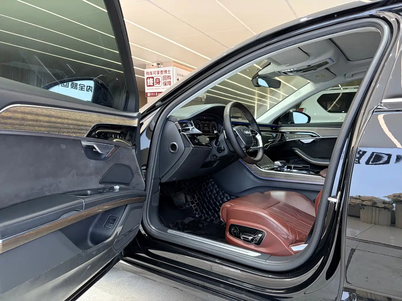 Audi A8 2018 A8L 55 TFSI quattro Luxury фото 8