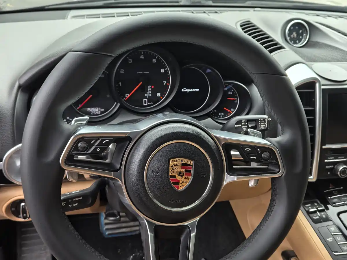 Porsche Cayenne 2015 Cayenne 3.0T фото 20
