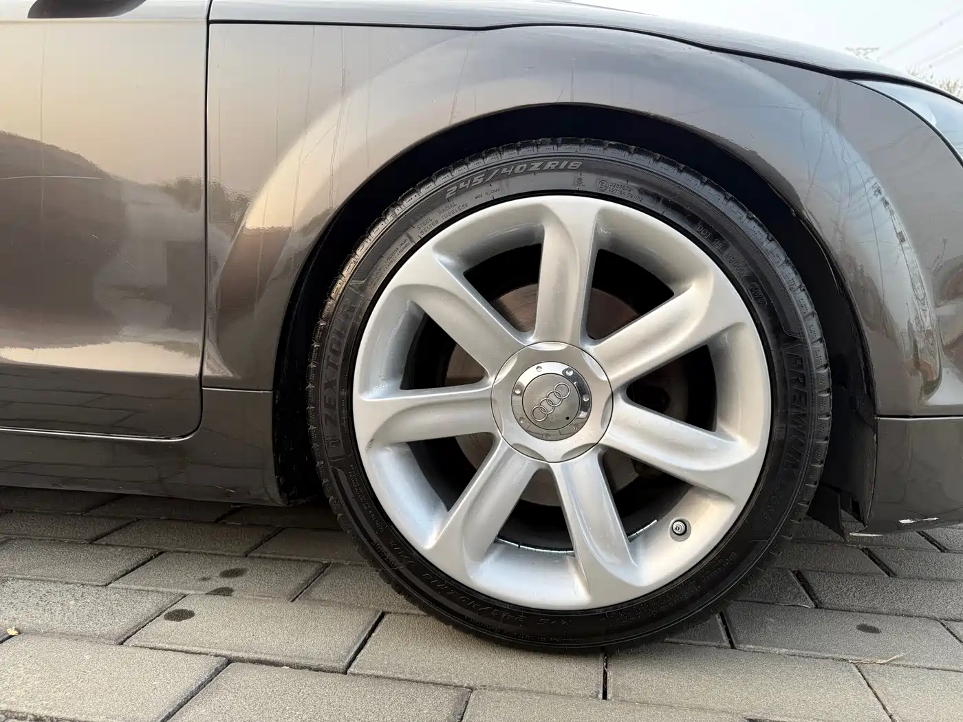 Audi TT 2010 TT 2.0TFSI Collector's Edition фото 18