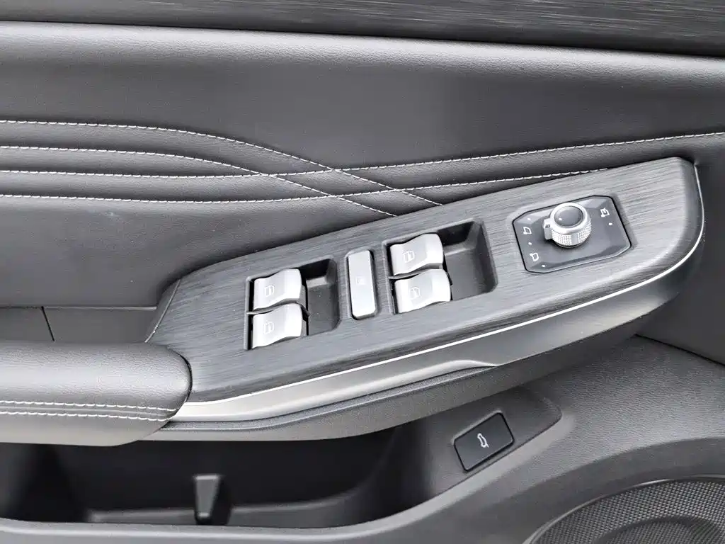 WEY VV5 2021 2021 1.5T 2WD Smart Pioneer