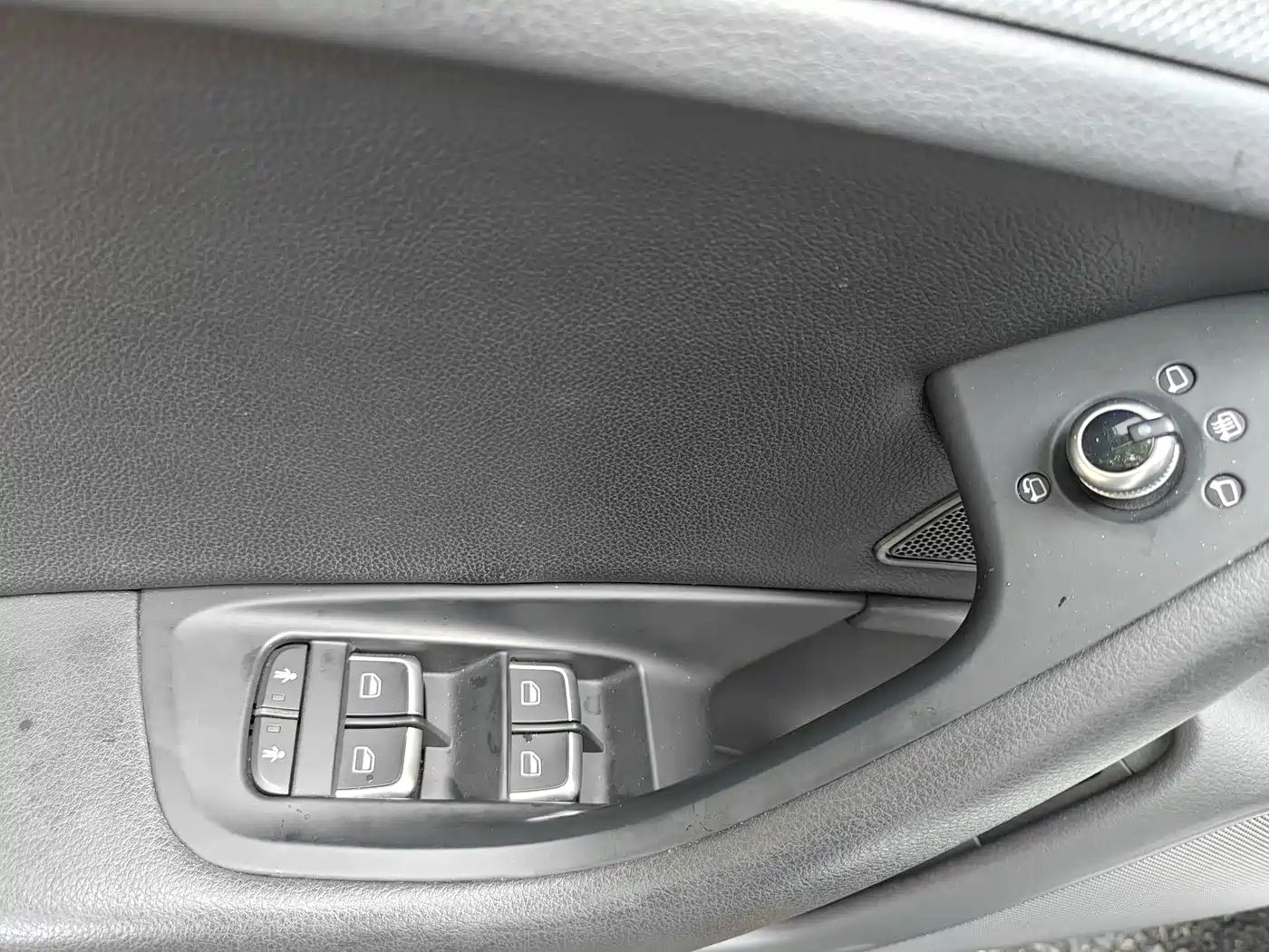 Audi A6L 2014 TFSI Standard фото 20