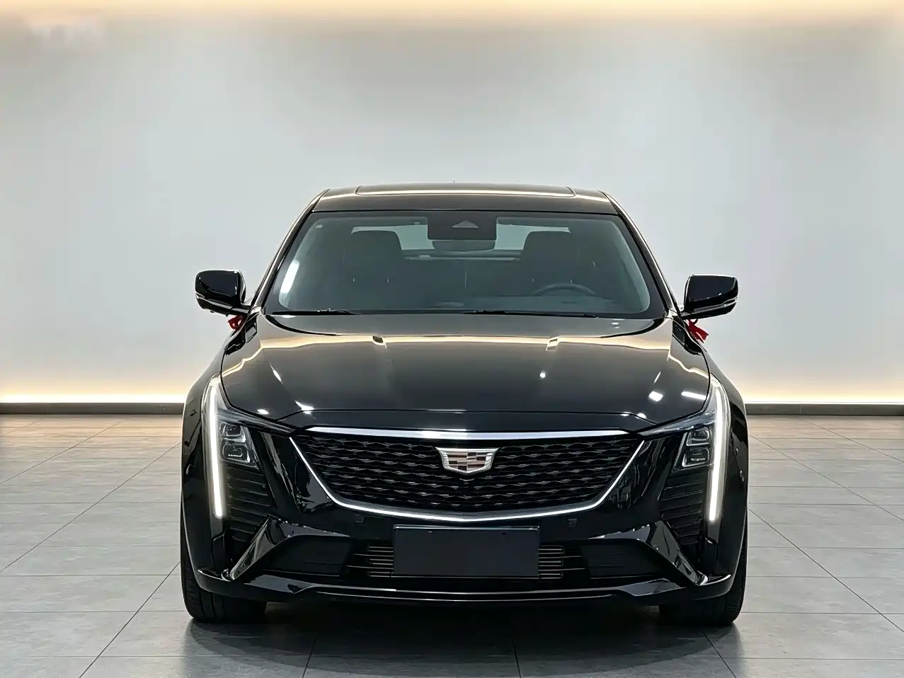 Cadillac CT5 2025 Model 28T Urban Sport Edition фото 2