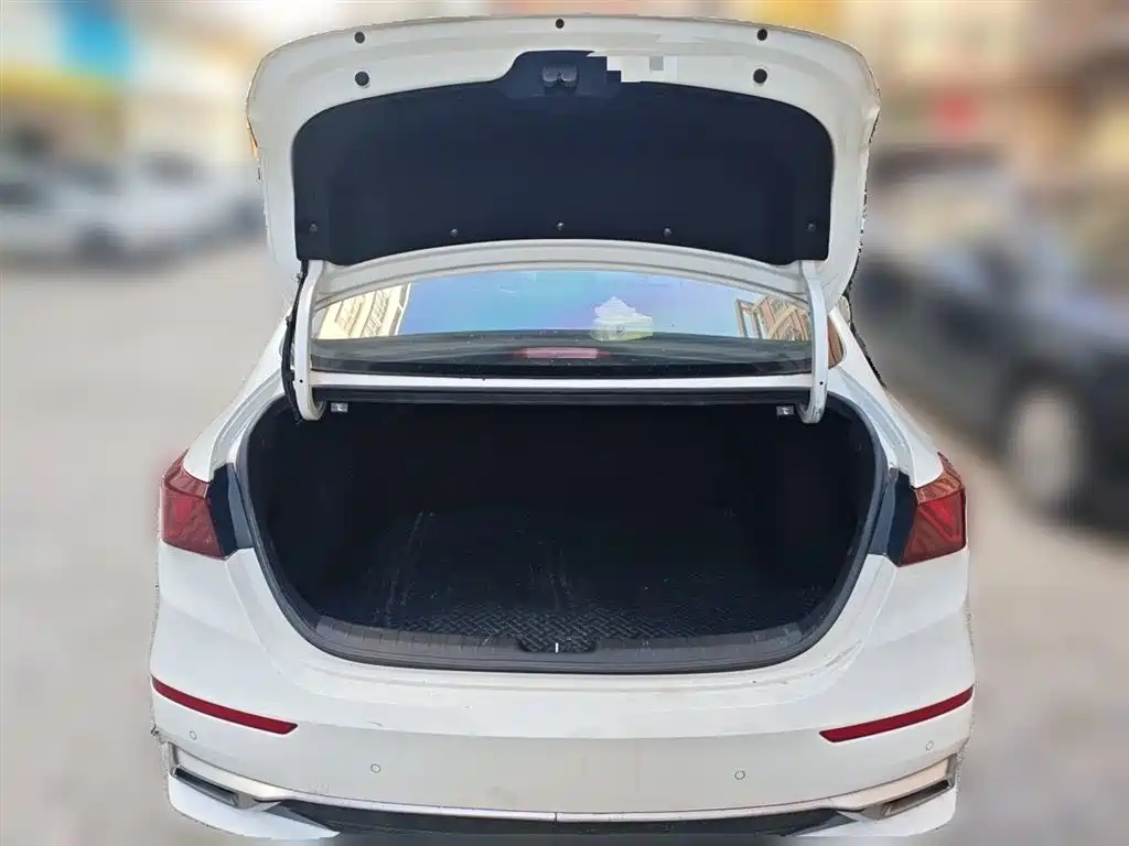 Kia K3 2019 1.5L CVT Smart Connect Edition фото 10