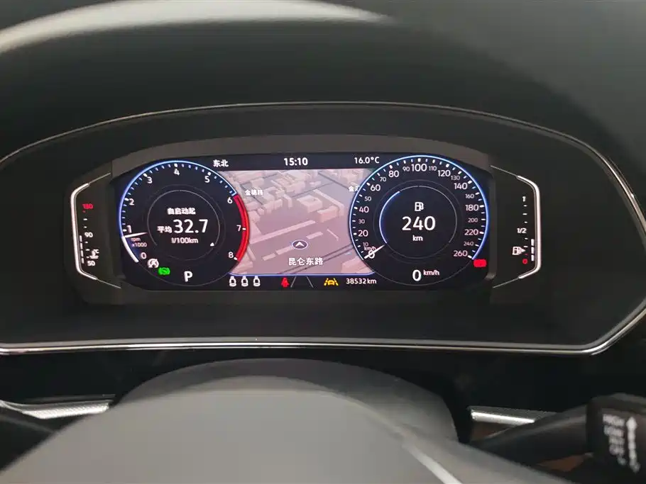 Volkswagen Passat 2024 380TSI Starlight Luxury Edition фото 14