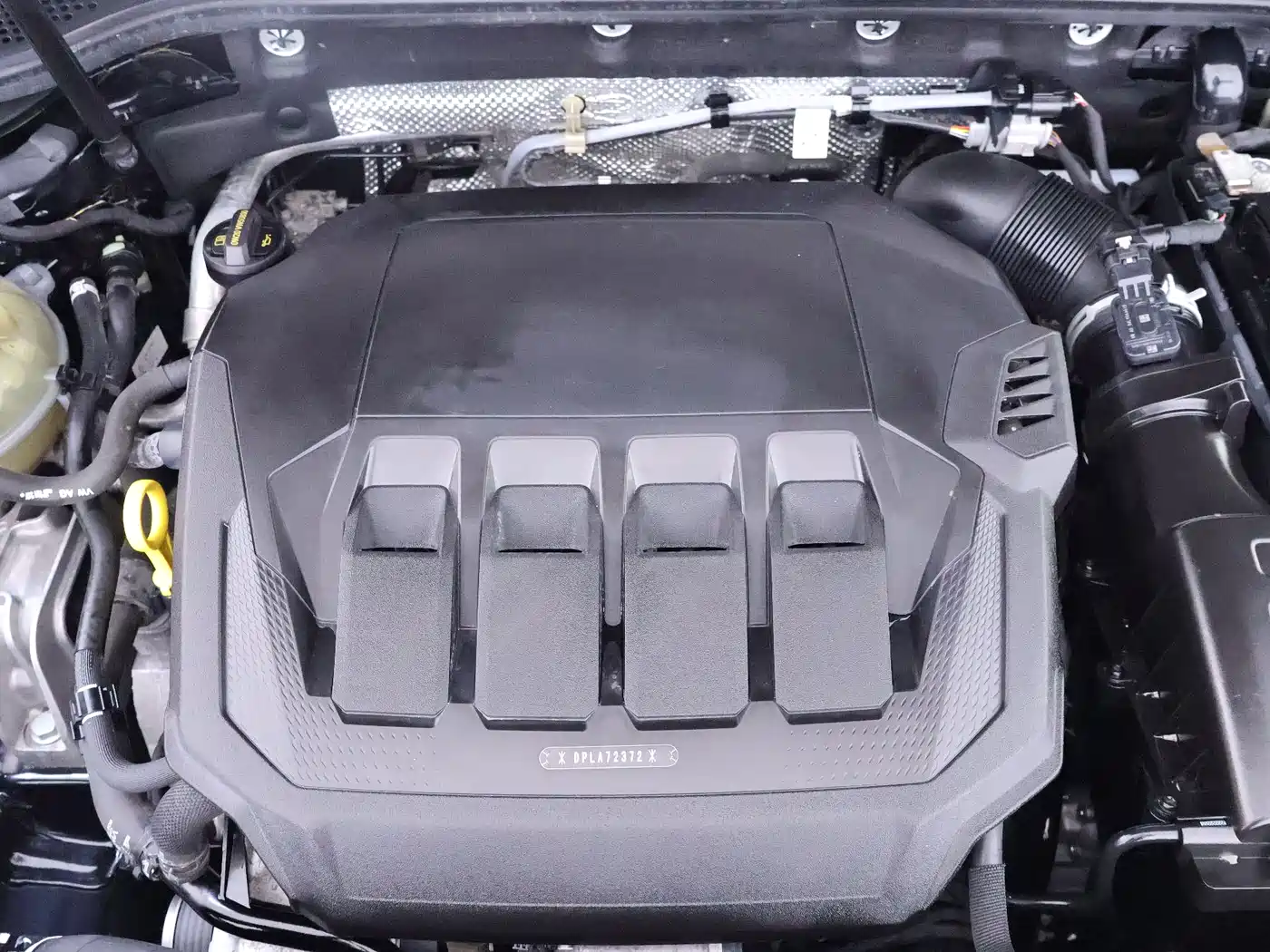 Volkswagen Magotan 2023 2 Million Units Anniversary Edition 330TSI DSG Leading Type фото 8