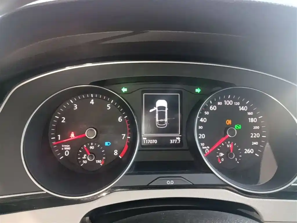 Volkswagen Magotan 2017 330TSI DSG Luxury фото 12