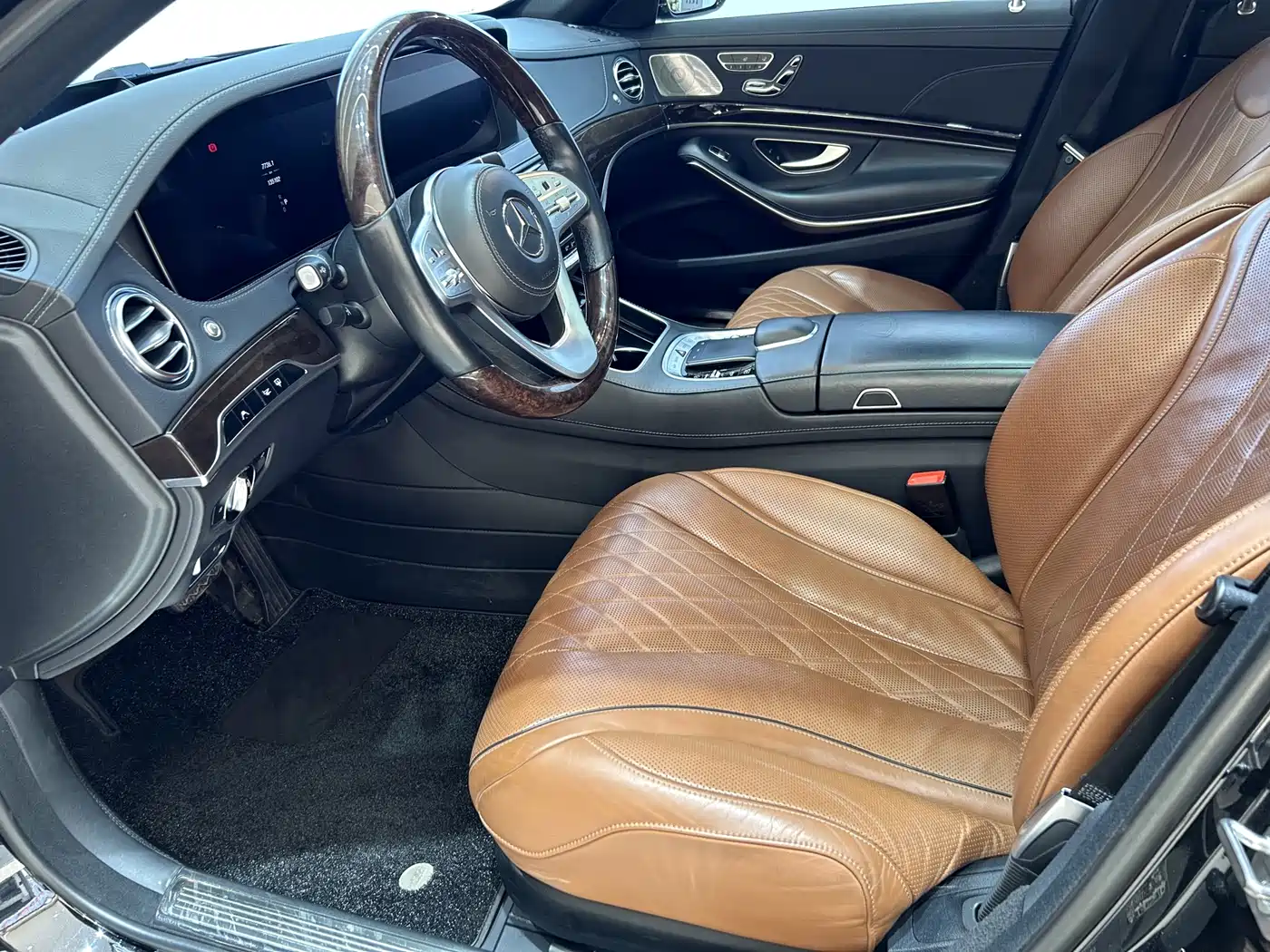 Mercedes-Benz Maybach S-Class 2020 S 450 4MATIC Collector's Edition фото 10