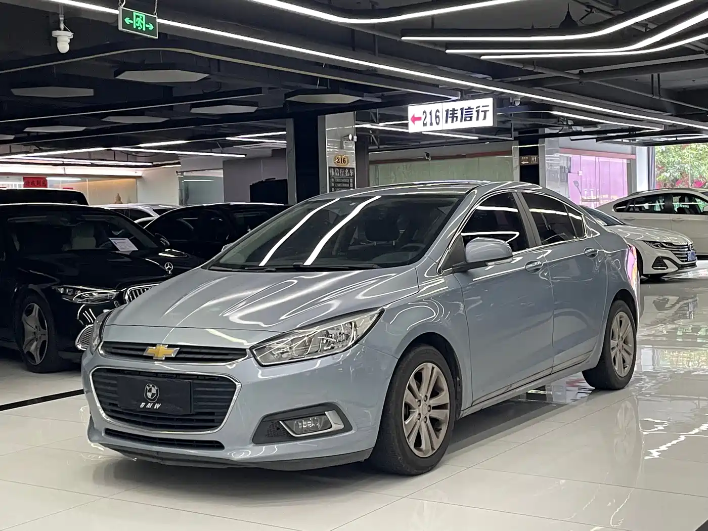 Photo 1 - Chevrolet Cruze