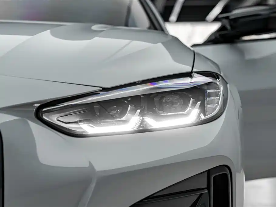 BMW 4 Series 2022 425i Gran Coupe M Sport Package фото 36