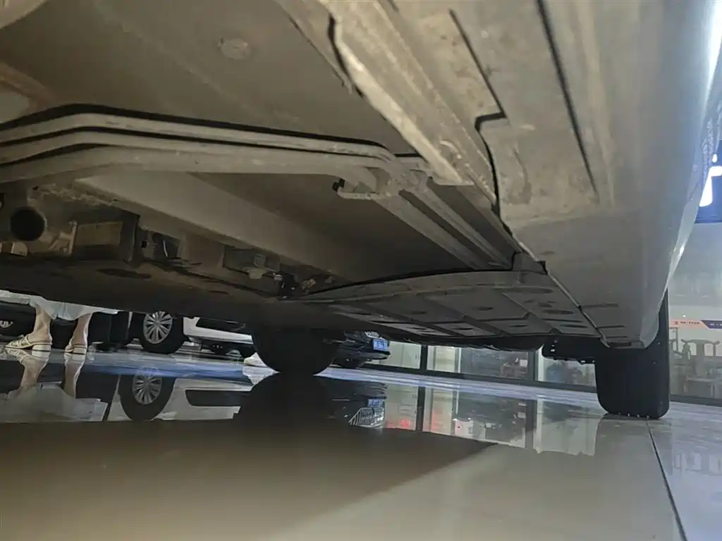BYD Hai Bao 05 DM-i 2025 DM-i Smart Drive Edition 55KM Luxury фото 22