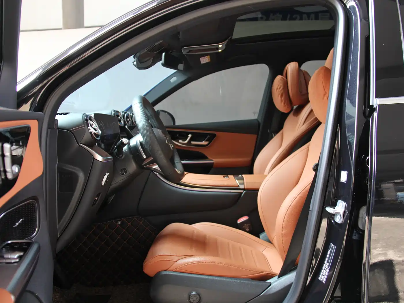 Mercedes-Benz GLC 2024 Facelift GLC 300 L 4MATIC Sport 5-seater фото 11