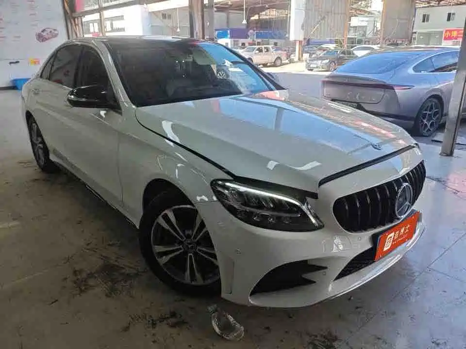 Mercedes-Benz C-Class, миниатюра 4