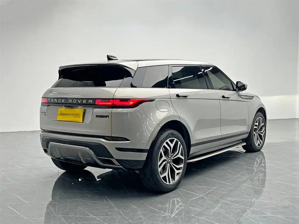 Land Rover Range Rover Evoque 2022 Range Rover Evoque L 249PS R-Dynamic Luxury Edition фото 6