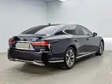 Фото 4 - Lexus LS
