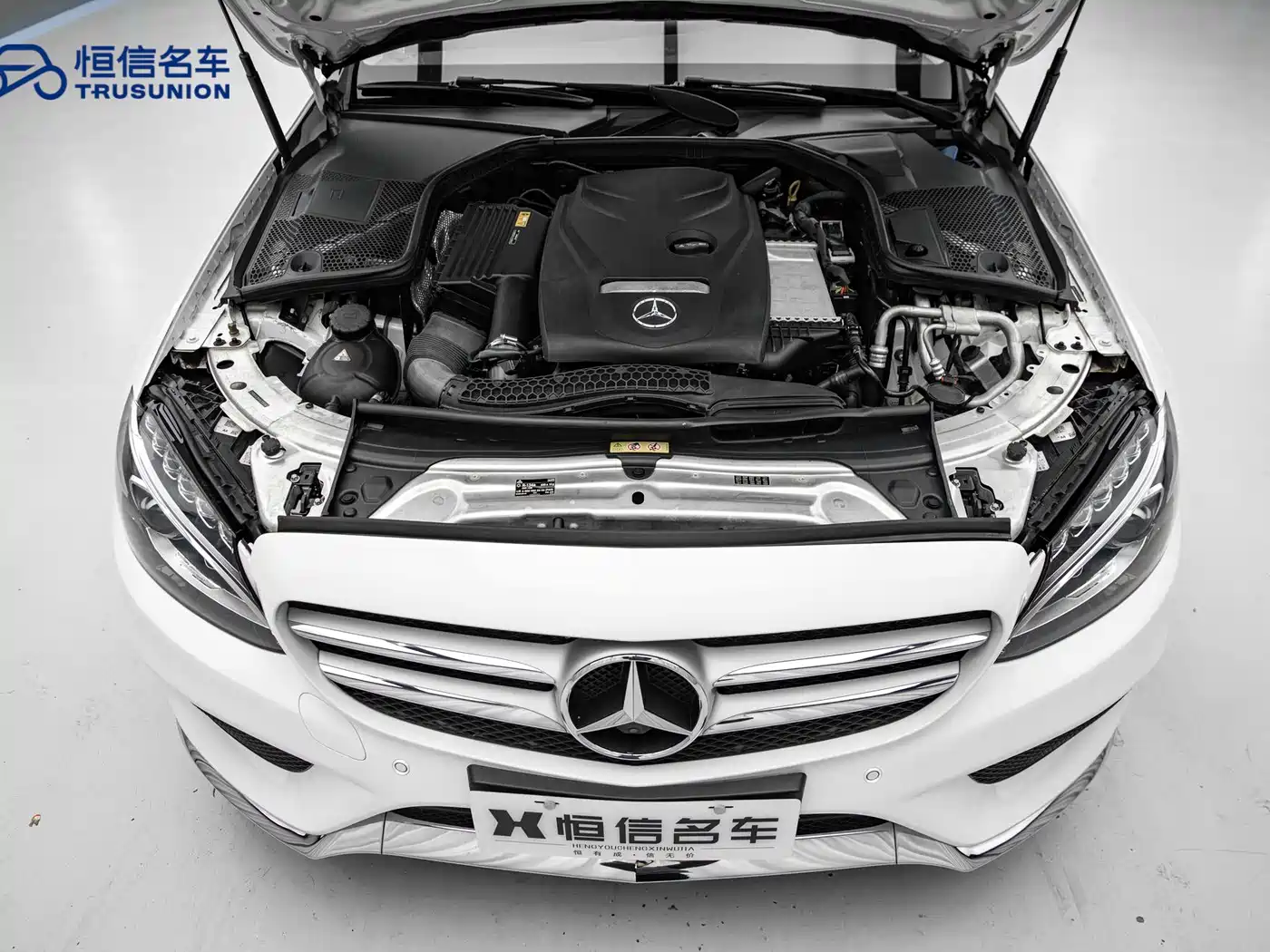 Mercedes-Benz C-Class 2017 Facelift C 200 L Sport Edition фото 20