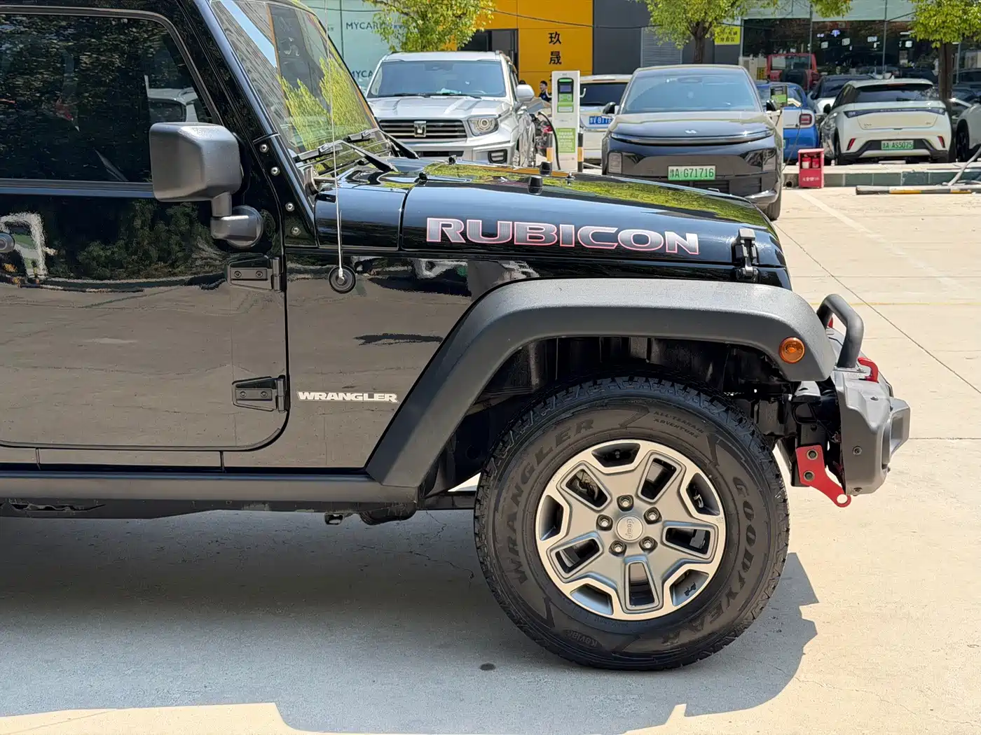 Фото 8 - Jeep Wrangler