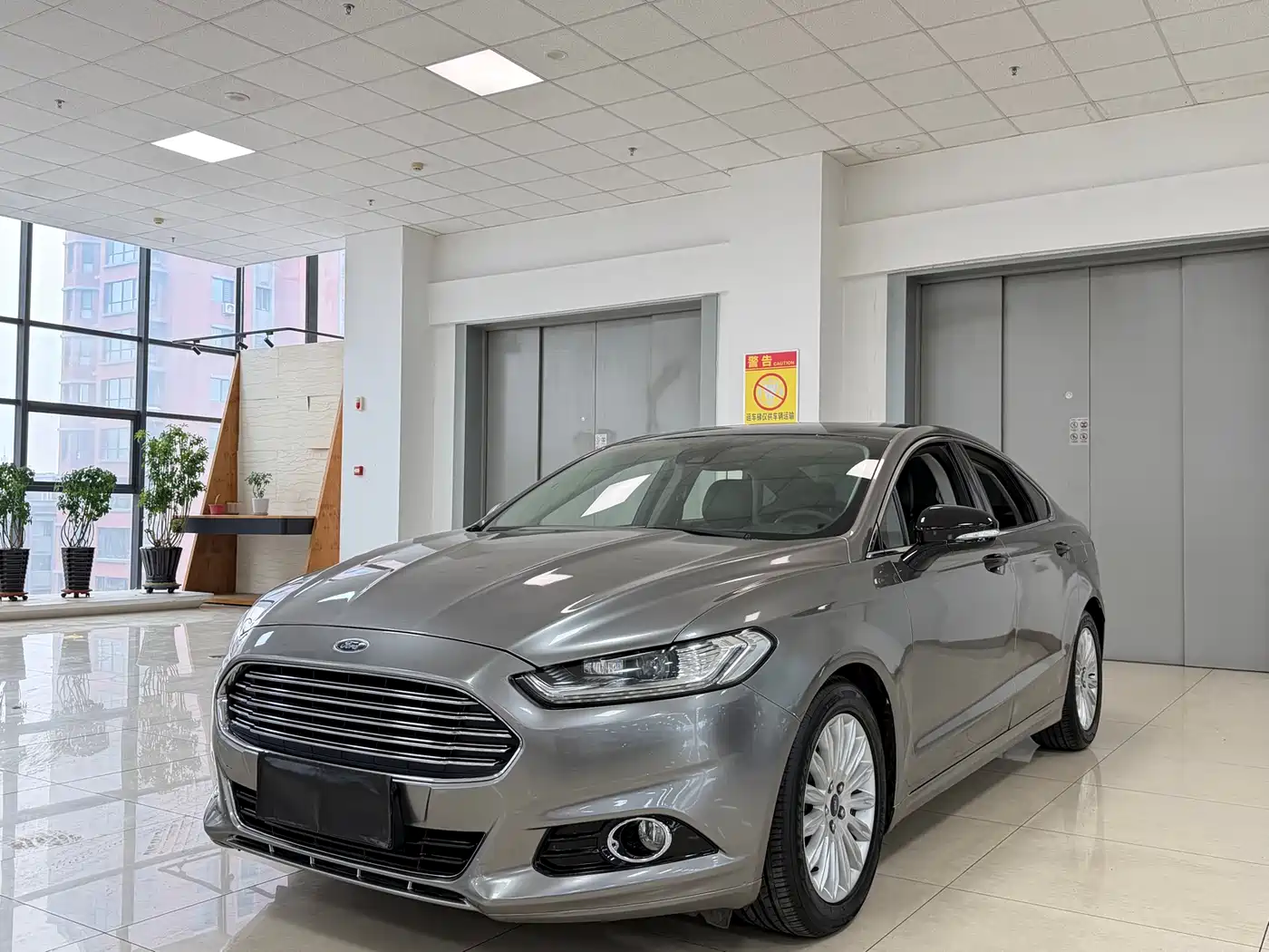 FORD MONDEO