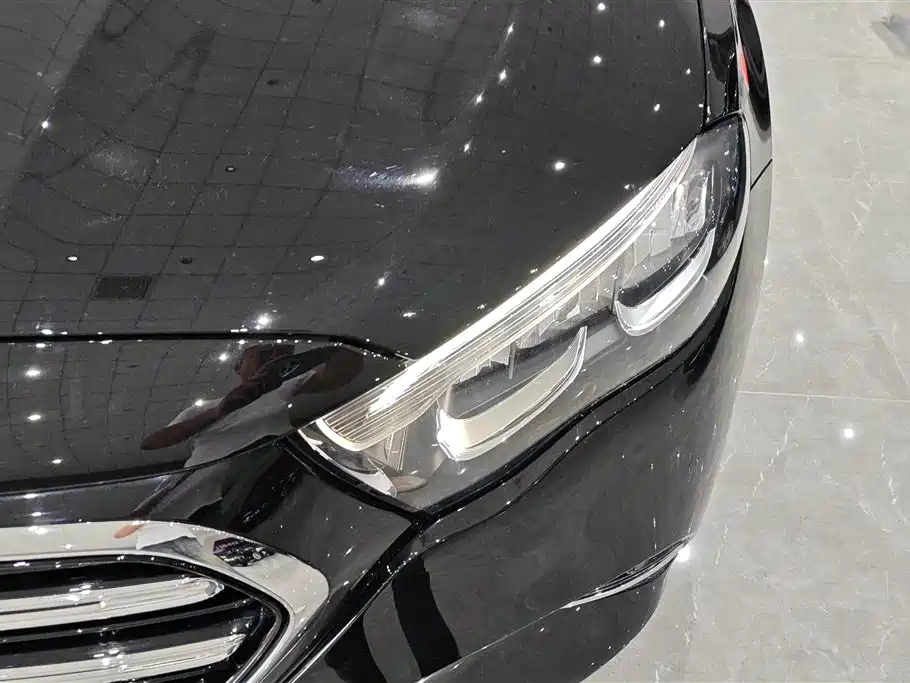Mercedes-Benz E-Class 2024 E 300 L Fashion фото 5
