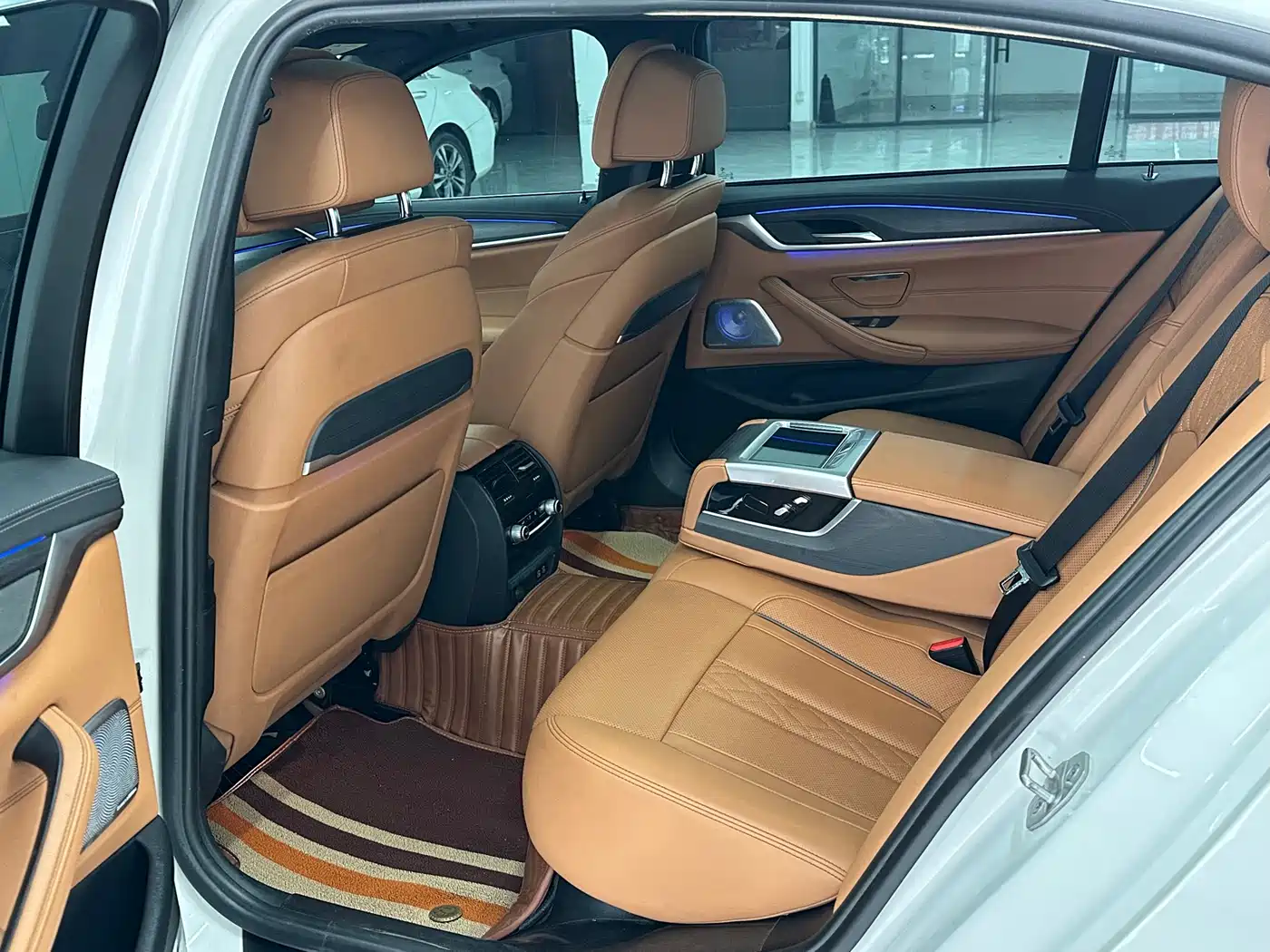 BMW 5 Series 2022 530Li Exclusive M Sport Package фото 6