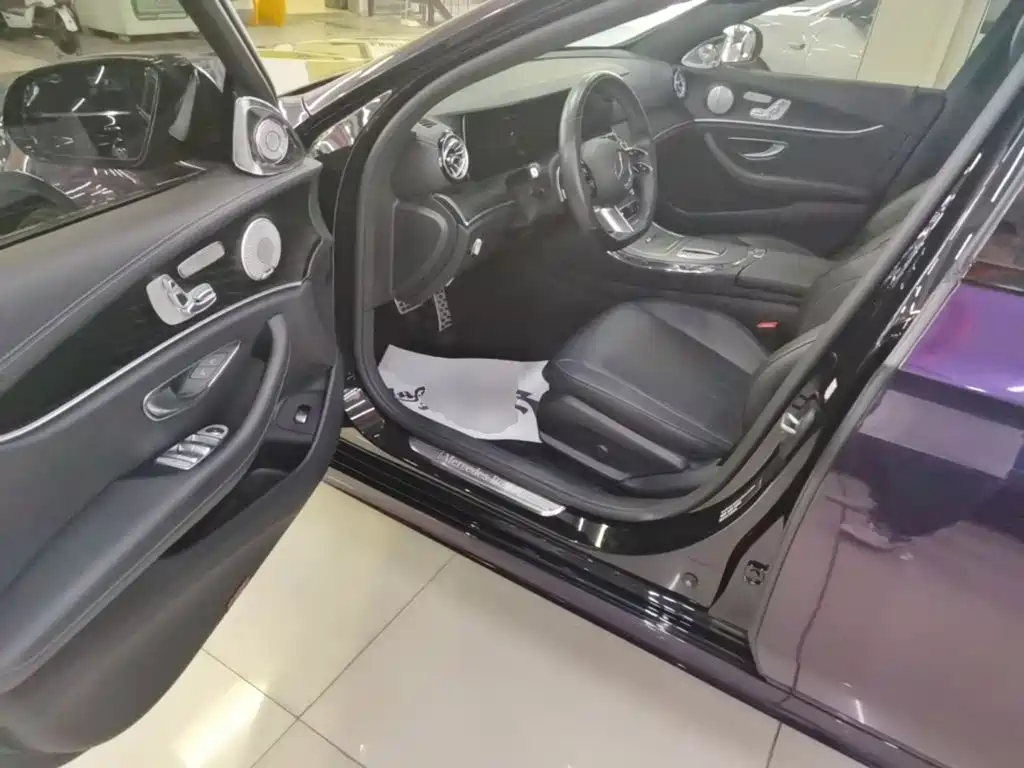 Фото 16 - Mercedes-Benz E-Class (Import)