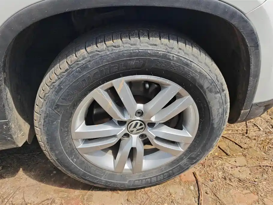 Volkswagen Tiguan 2013 1.8TSI Auto 2WD Trend Edition фото 6