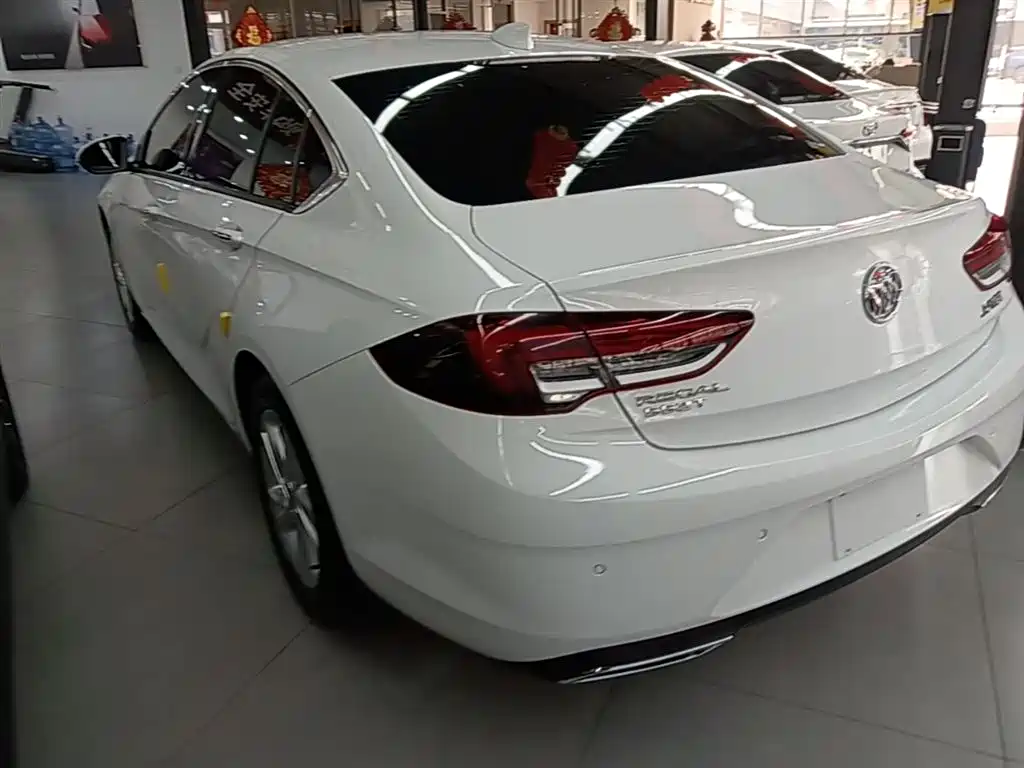 Buick Regal 2020 552T Elite фото 5