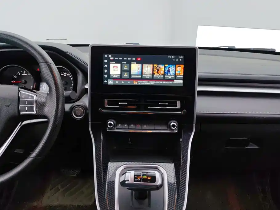 Photo 13 - Haval M6