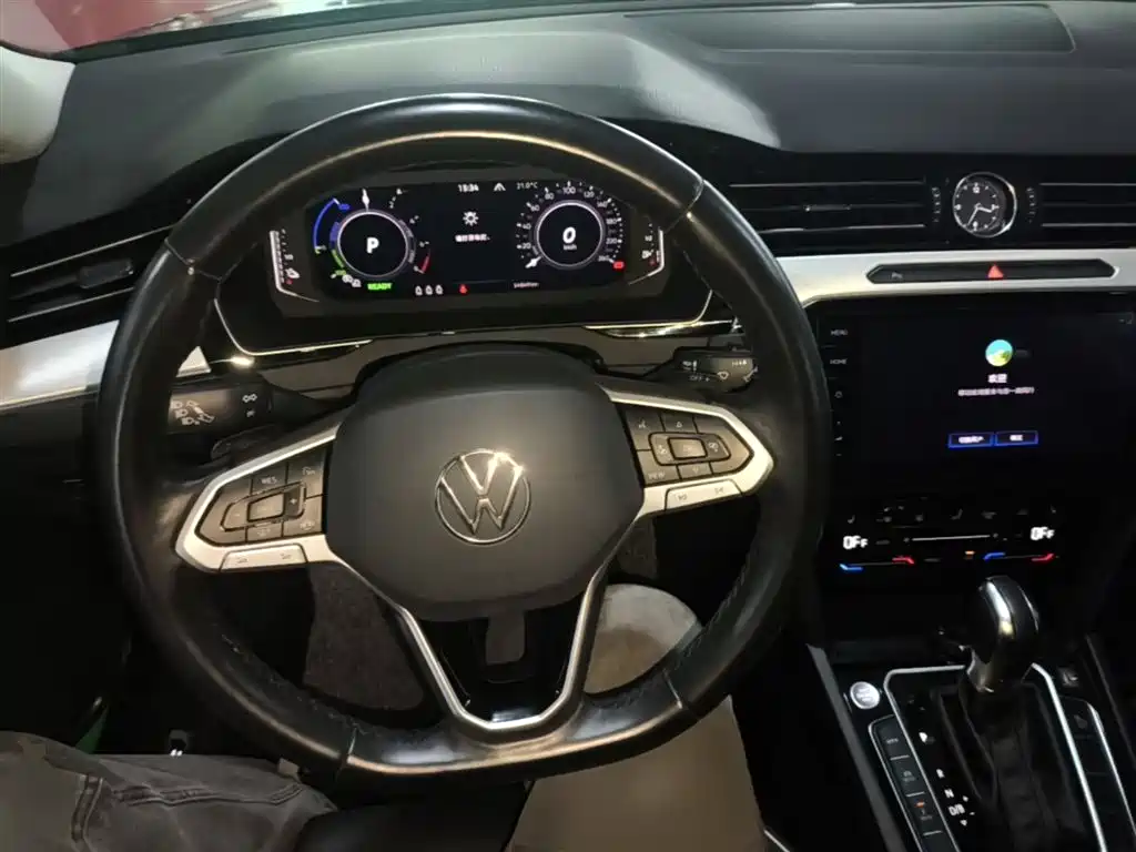 Volkswagen Magotan GTE Plug-in Hybrid 2022 GTE Luxury фото 10
