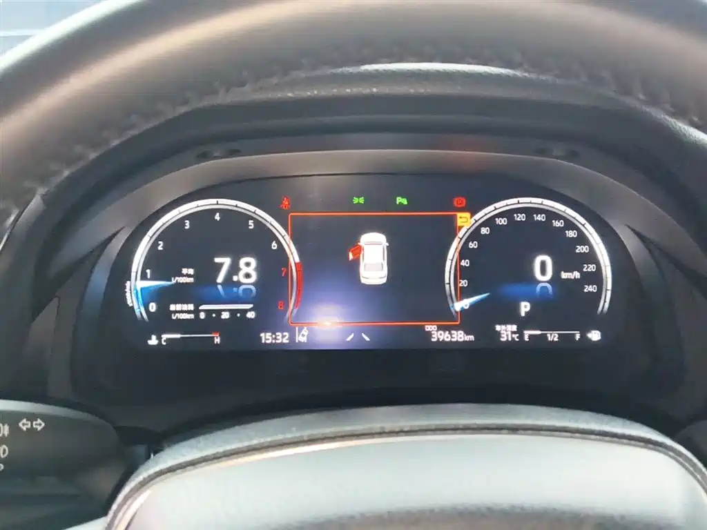 Toyota Camry 2021 2.5G Luxury Edition фото 11