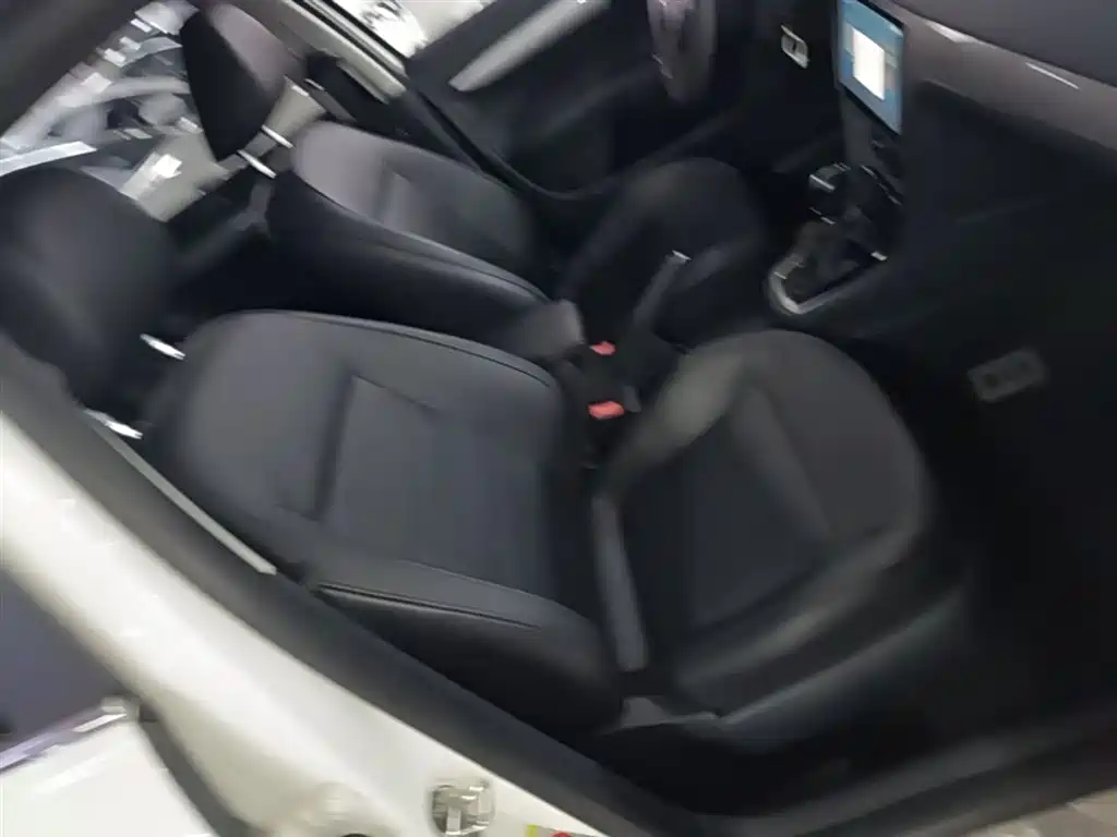 Volkswagen Lavida Tour 2013 1.6L Automatic Comfort фото 25