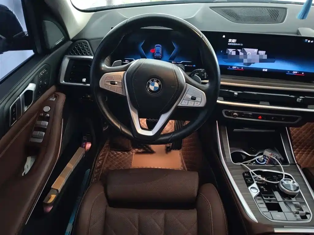 BMW X7 2023 xDrive40i Leading Luxury Package фото 3