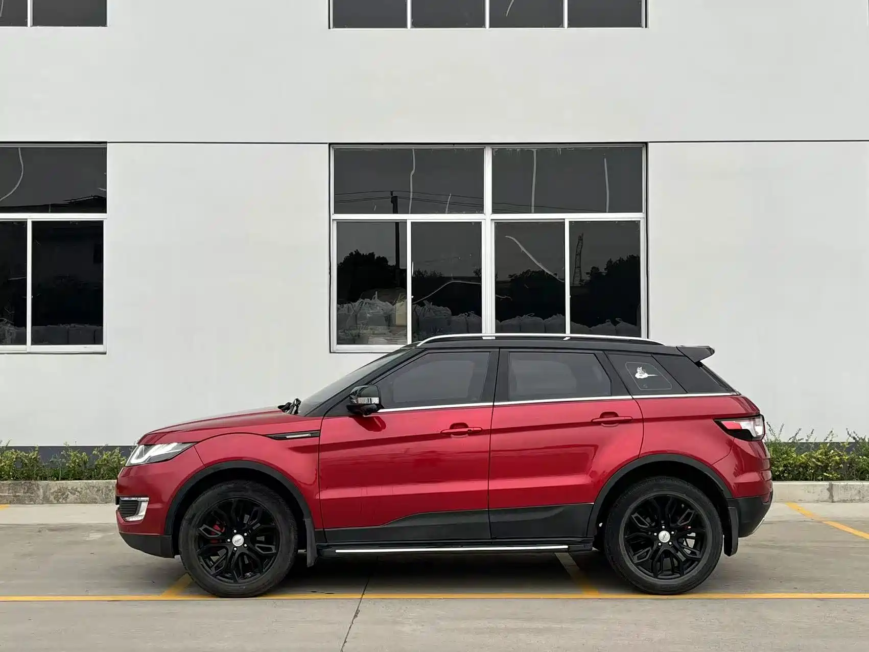 Фото 2 - Landwind X7