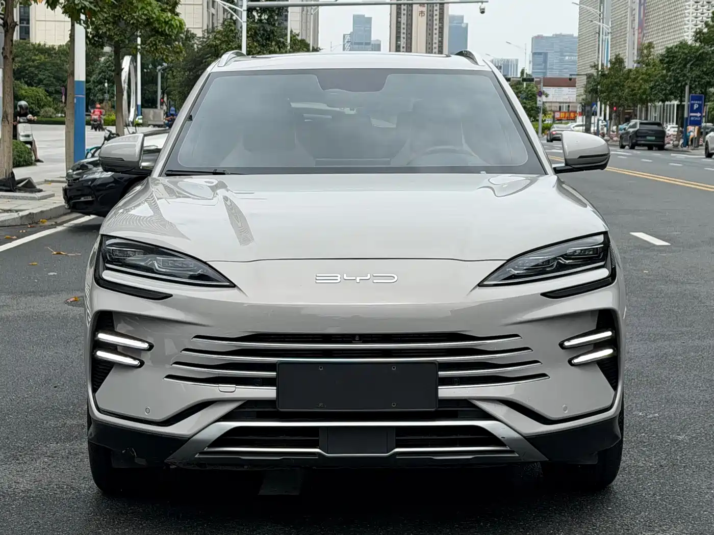 BYD Song PLUS PHEV 2023 Champion Edition DM-i 110KM Flagship фото 2