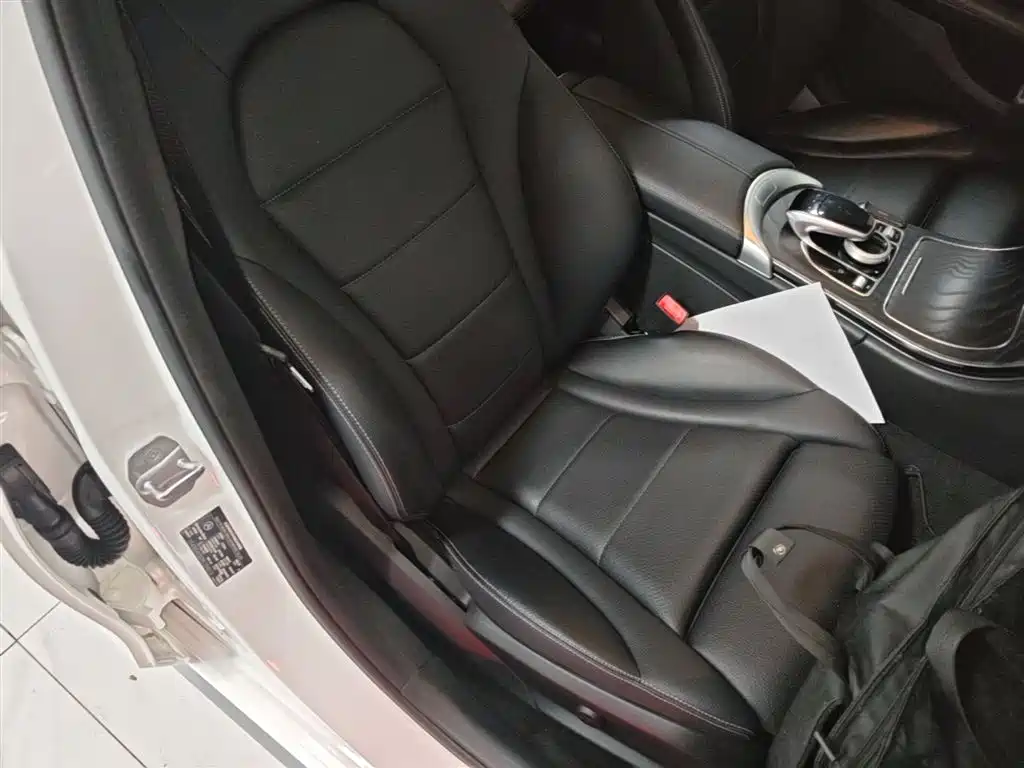 Mercedes-Benz C-Class 2017 Facelift C 200 L Sport Edition фото 25
