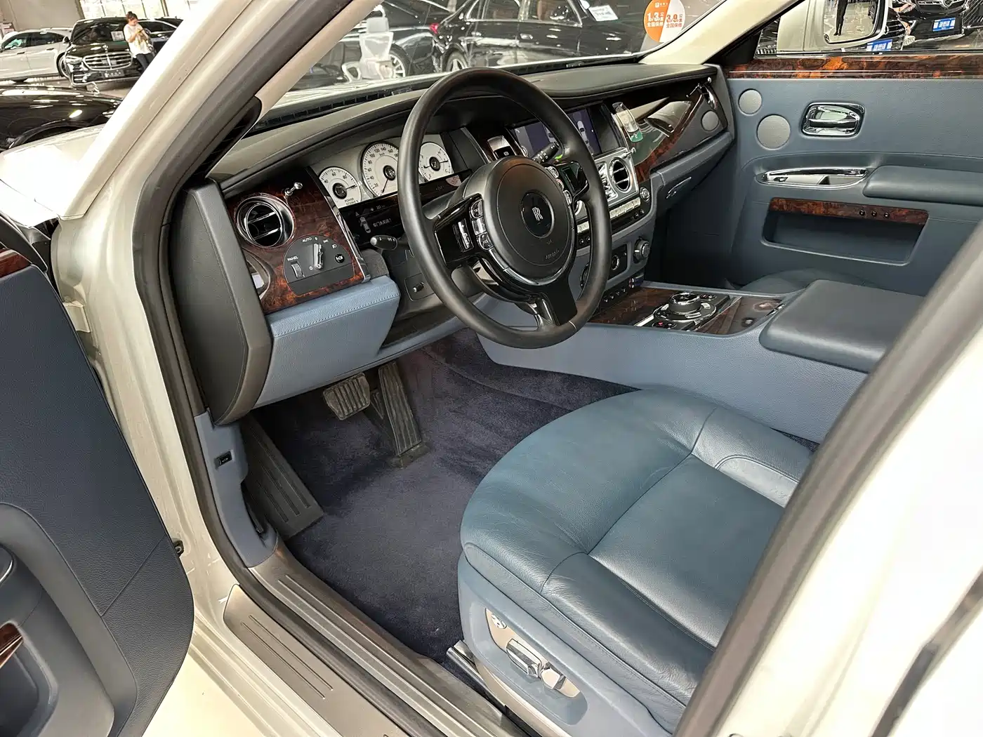 Rolls-Royce Ghost 2011 2010 Model 6.6T Standard