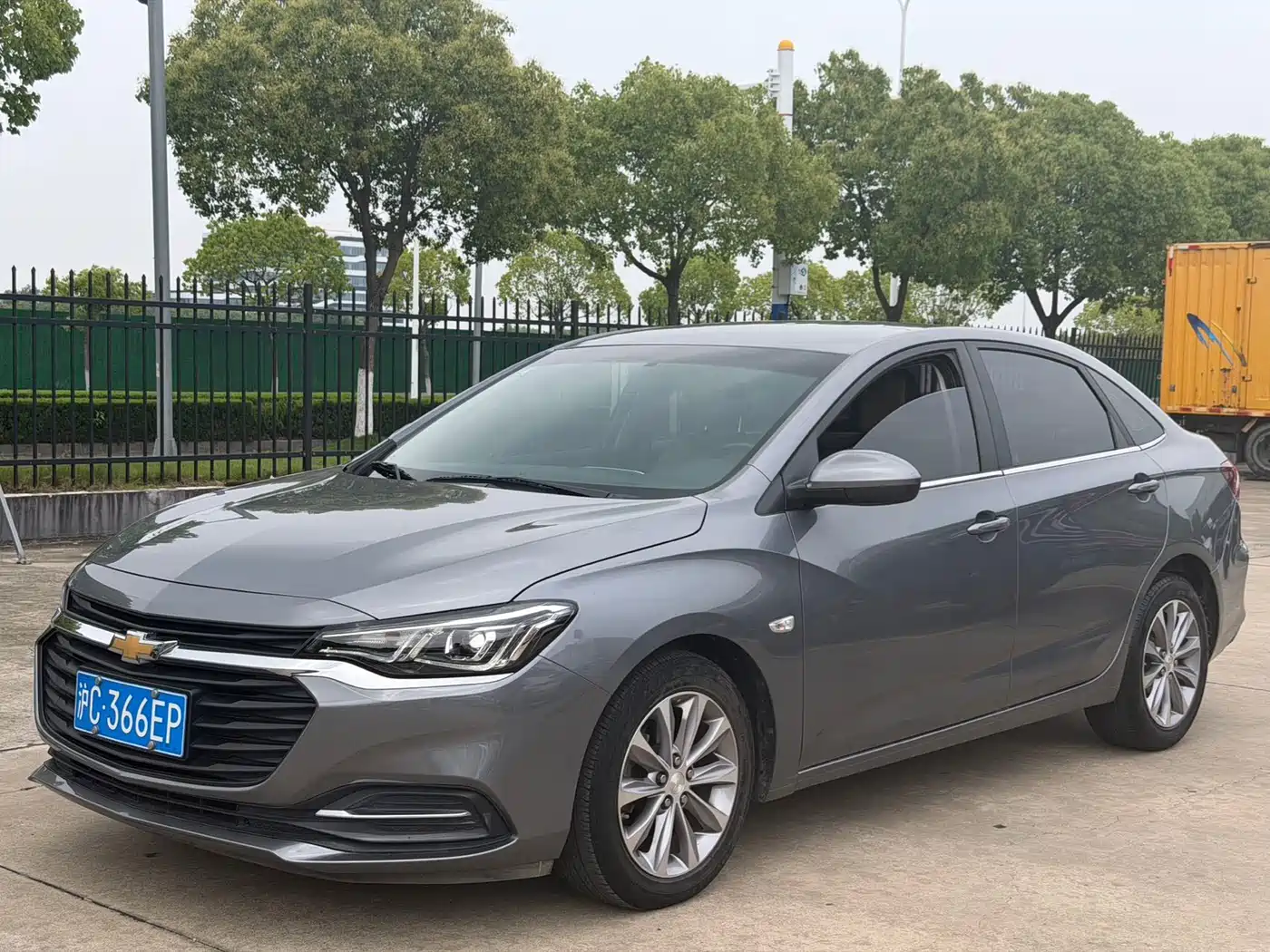 CHEVROLET CRUZE