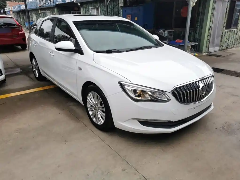 Фото 4 - Buick Excelle