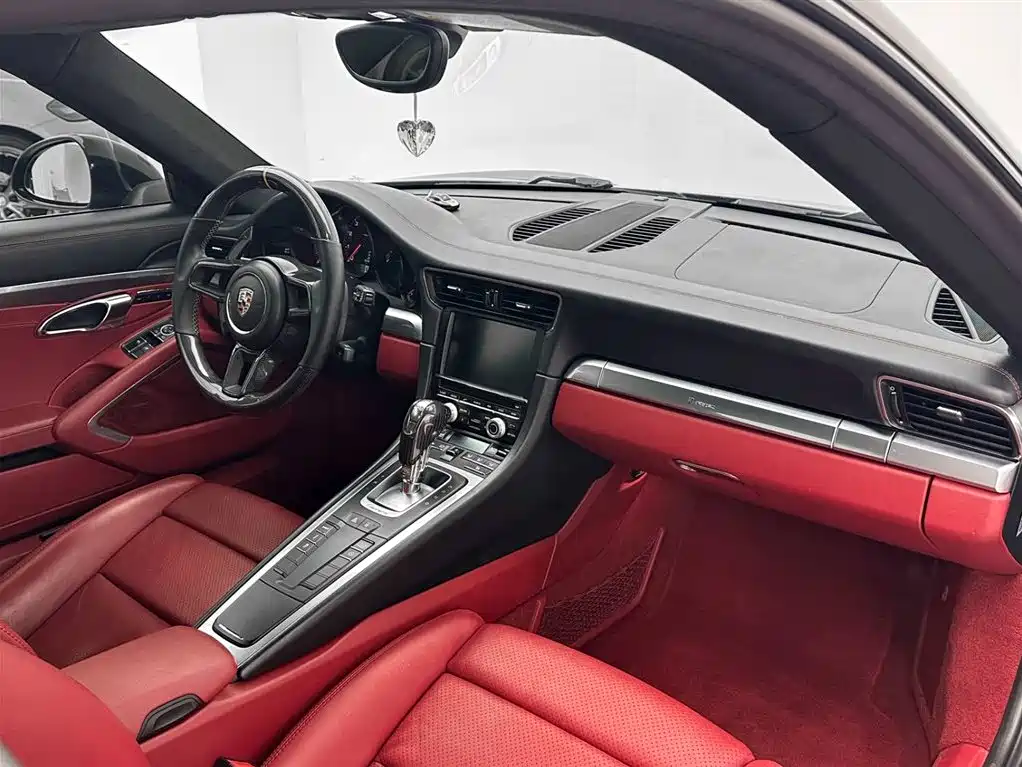 Porsche 911 2012 Carrera 3.4L фото 11